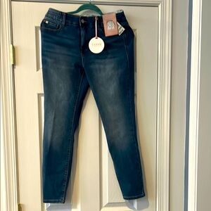 Women's Blue Jeans